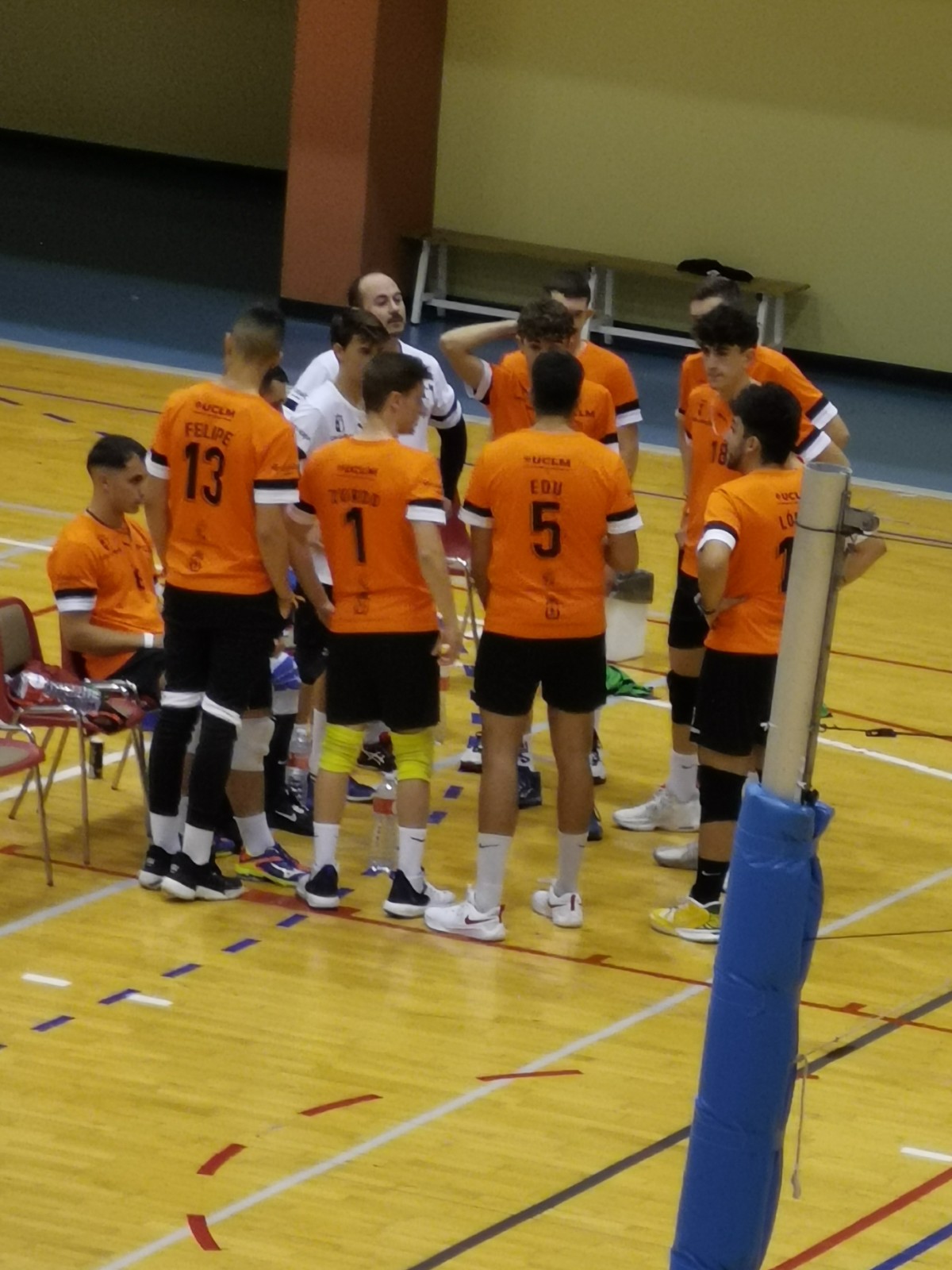 EL CV CUENCA SE METE EN  PUESTOS DE DESCENSO TRAS CAER ANTE EL ADEVA (3-0)